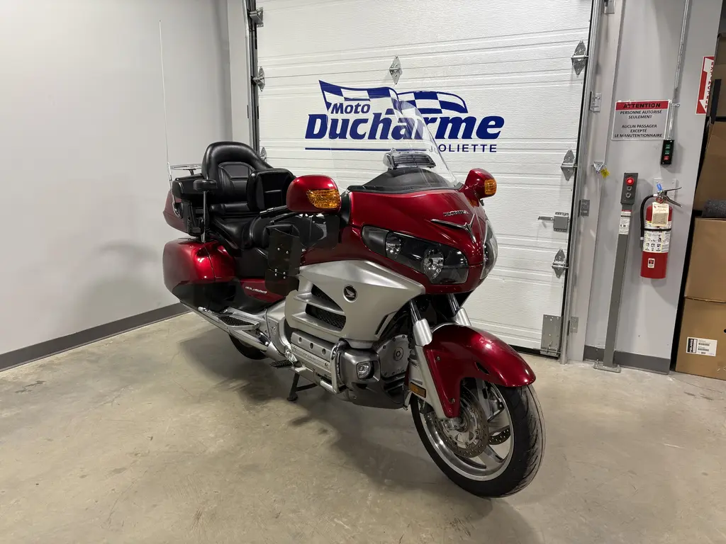 2012 Honda Goldwing 1800 * Garantie avril 2028