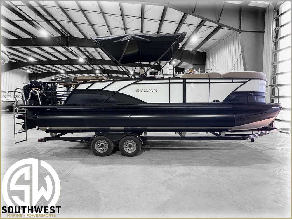 2024 Sylvan L-3 Dlz Dh Bar + $2000 Watersports Package Included!! No Luxury Tax* alt