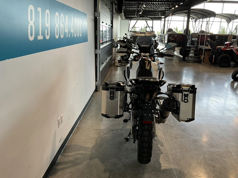 Mv Agusta Lxp Orioli 2024 alt
