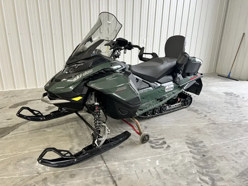 2024 Ski-Doo MOTONEIGE 2024 GRAND TOURING LIMITED 900ACE