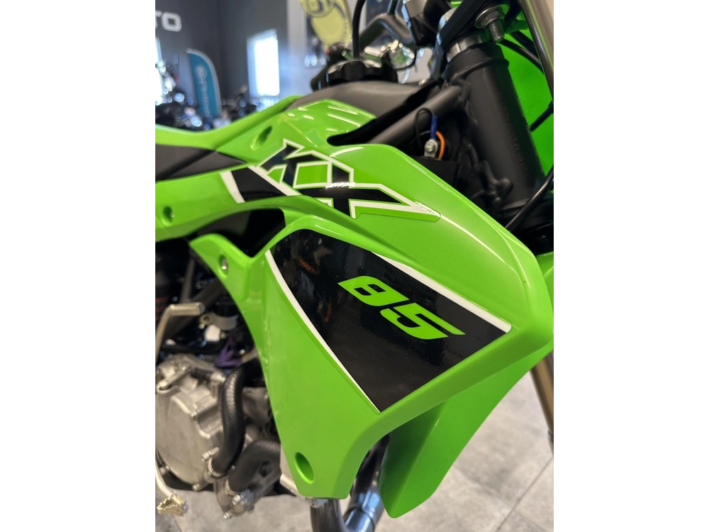 2023 Kawasaki Kx85 alt