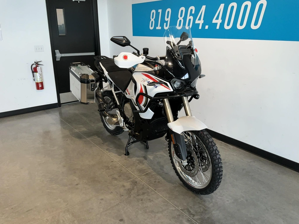 Mv Agusta Lxp Orioli 2024 alt
