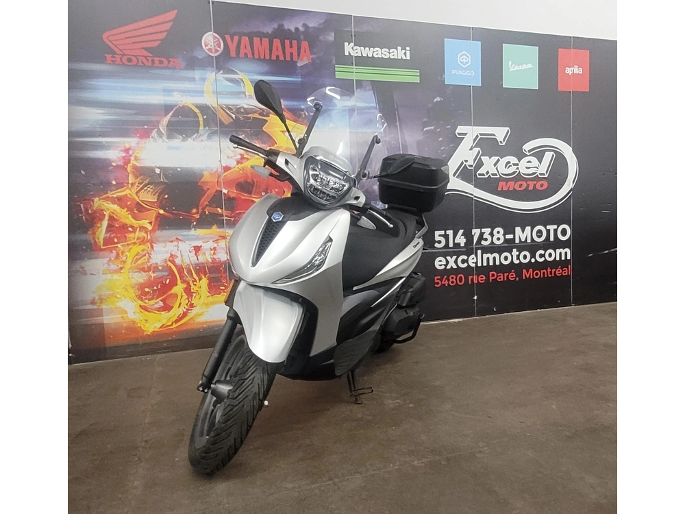 2022 Piaggio Bv400 alt