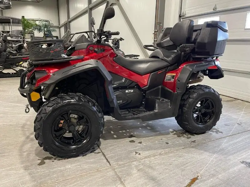 2018 Can-Am Outlander Max XT 570