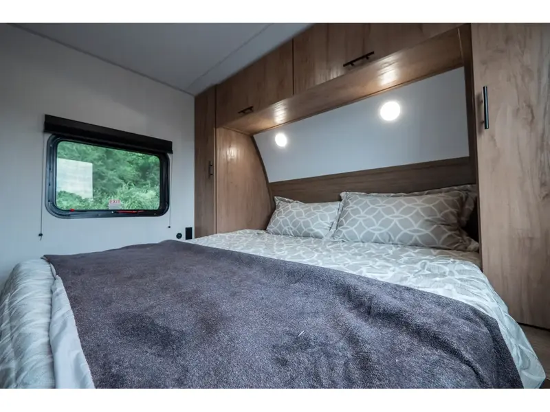 2025 Cherokee 26LK Grey Wolf