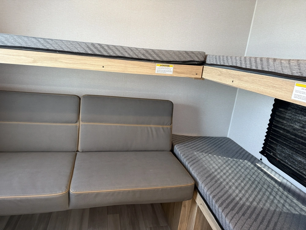 Cruiser A32bh 2025 alt