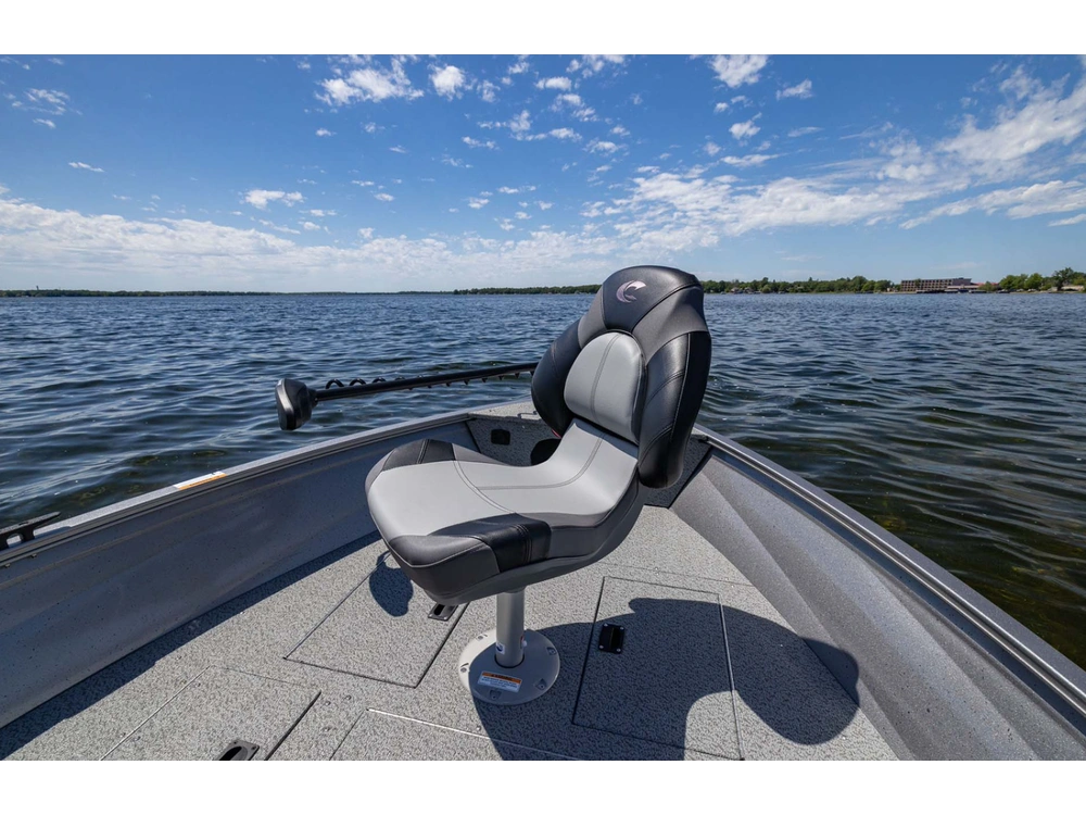 2025 Crestliner 1650 Kodiak Tiller - Gun Metal alt