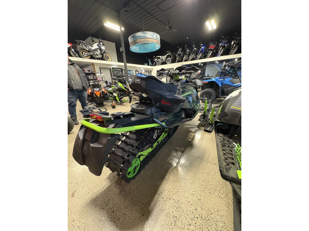 Arctic Cat Zr 8000 2018 alt