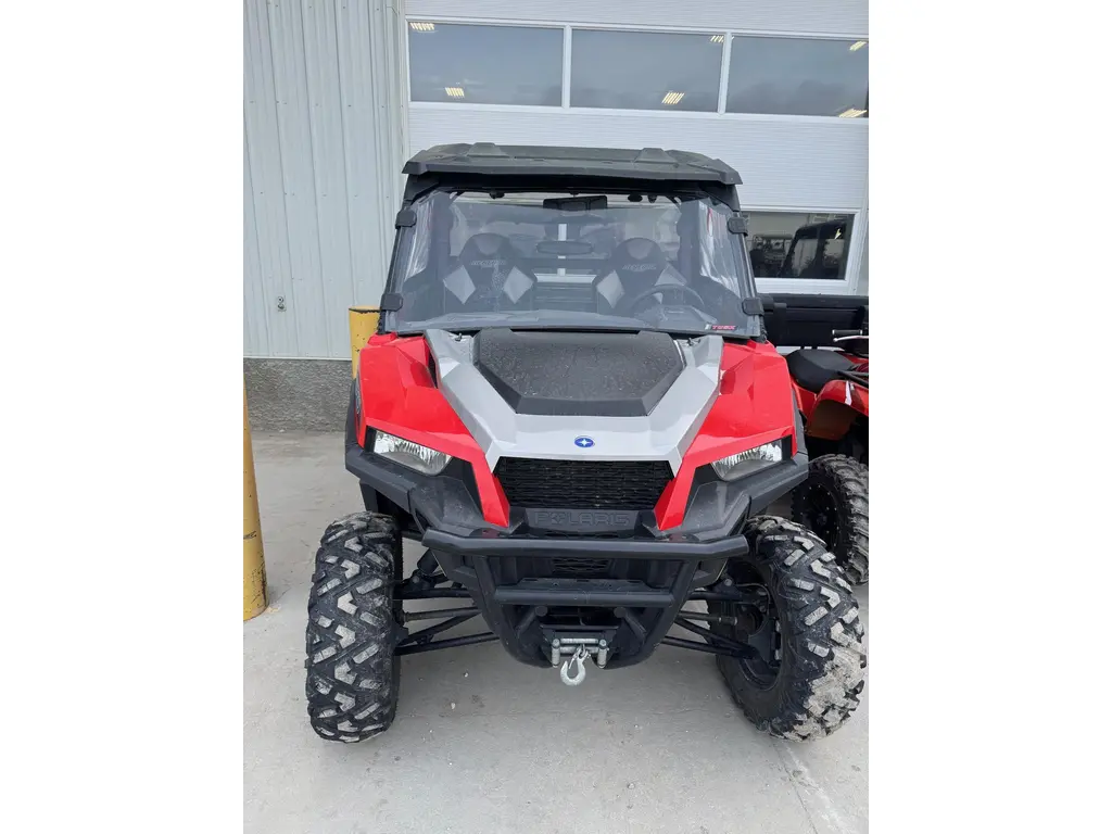 2019 Polaris GENERAL™ 1000 EPS Base