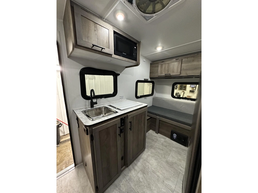 2025 Prolite Evasion alt