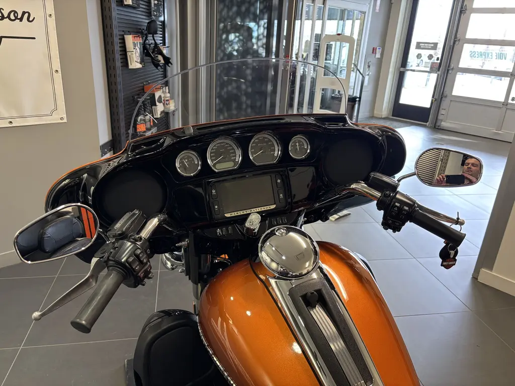 Harley-Davidson FLHTKL Ultra Limited LOWFLHTKL 2015