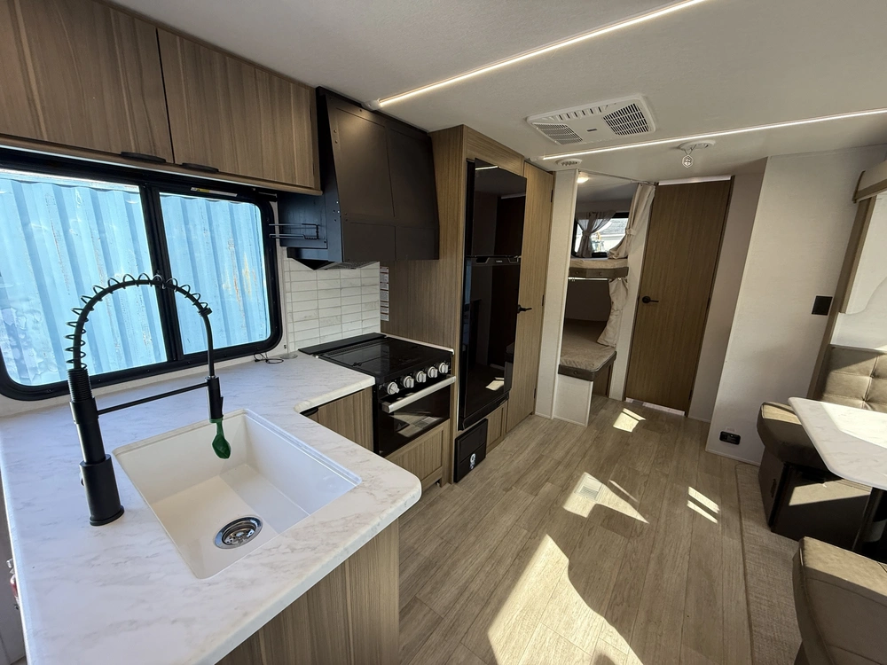 Salem 28dbud 2025 alt