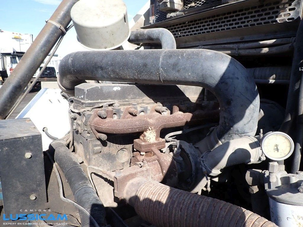 Johnston 4000 2001