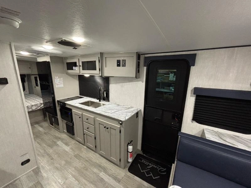 Coachmen Apex Nano 213rds 2025 alt