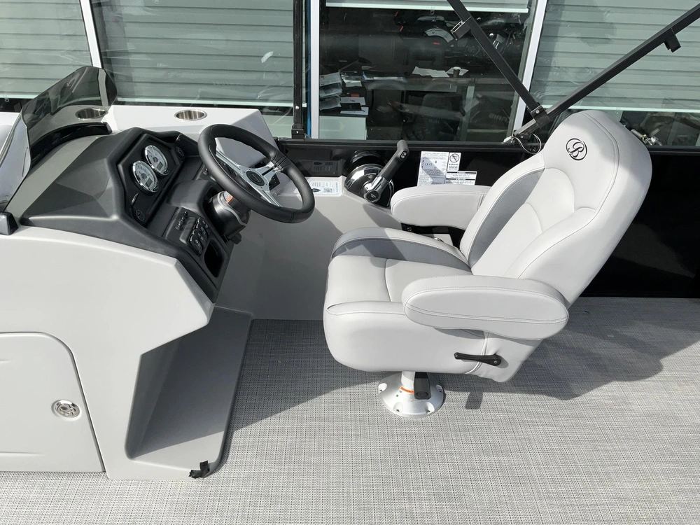 Bentley Legacy 200 Cruise 2025 alt