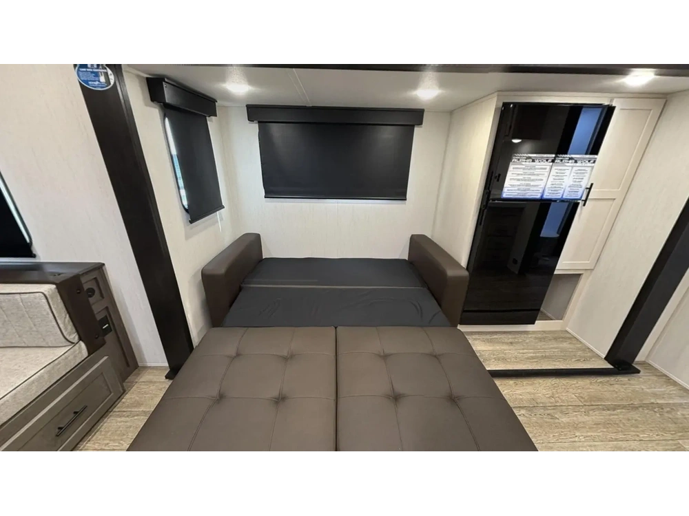 Alpha Wolf 2500rl 2025 alt