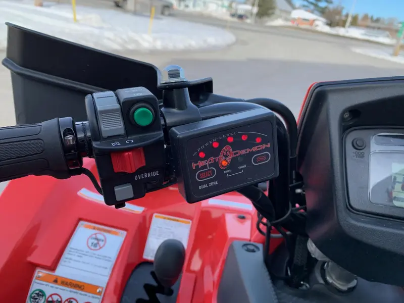 2025 Suzuki KINGQUAD LT-A750XP CAMSO