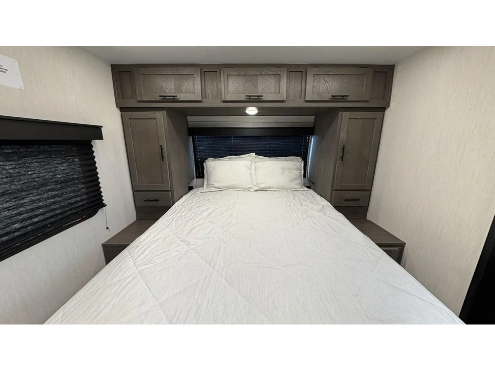 Alpha Wolf 2500rl 2025 alt