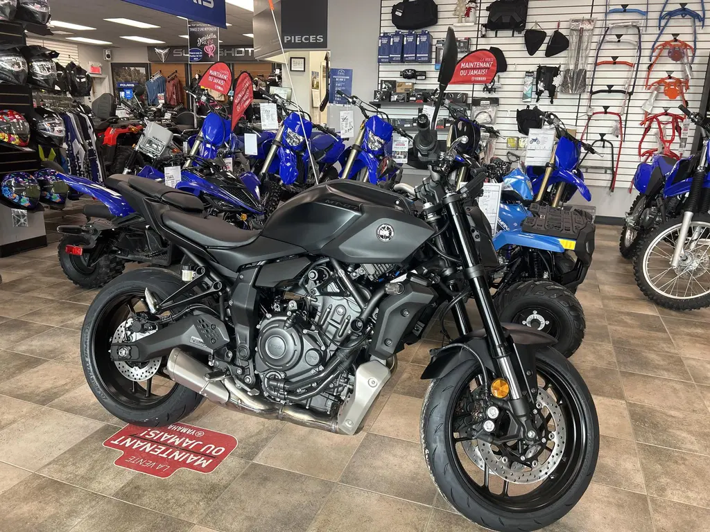 Yamaha MT-07  2025