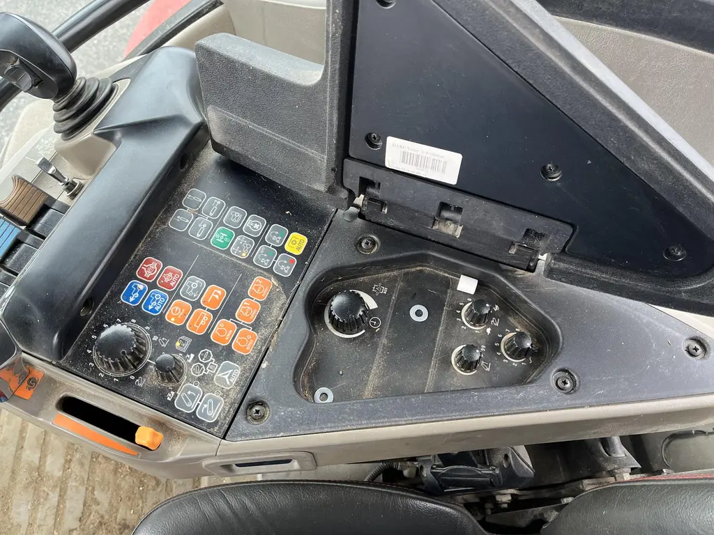 2019 Case IH Maxxum 150 A8