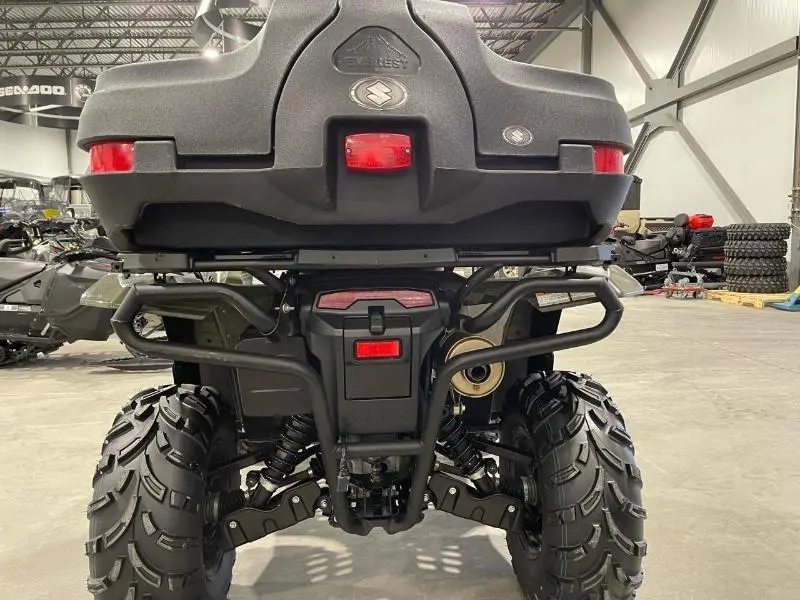 2022 SUZUKI KING QUAD