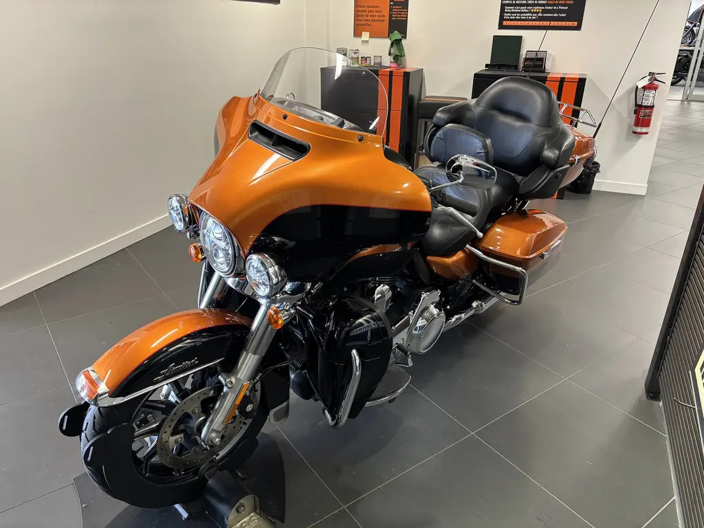 Harley-Davidson FLHTKL Ultra Limited LOWFLHTKL 2015