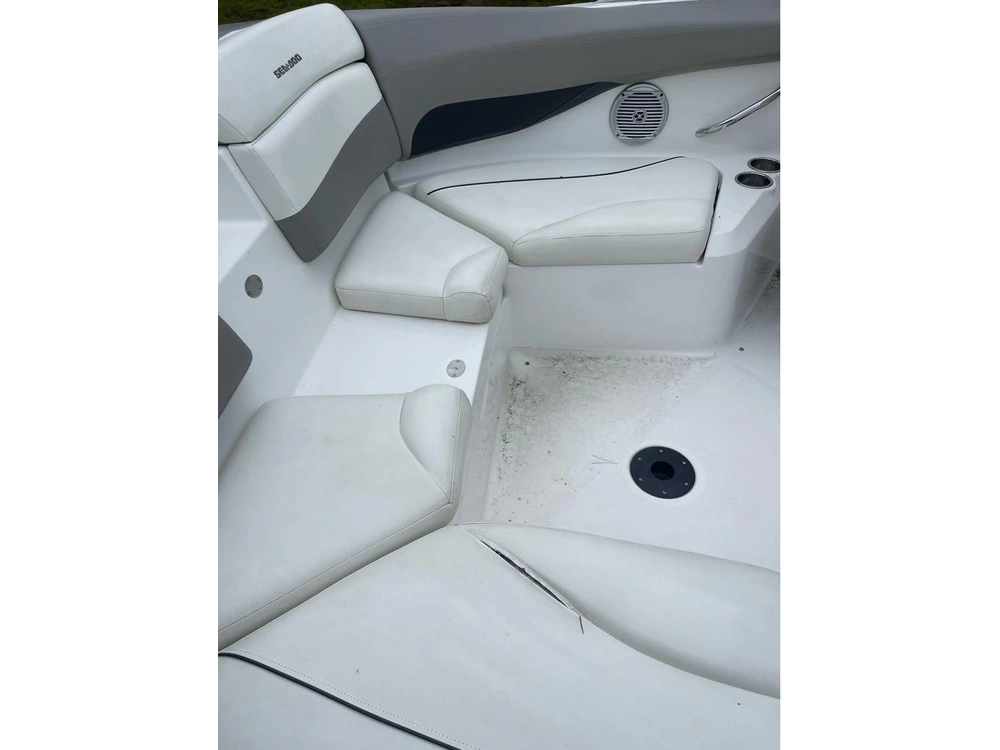2011 Sea-doo 210 Challenger + Twin Rotax 155hp (310hp) + Double Axle Trailer