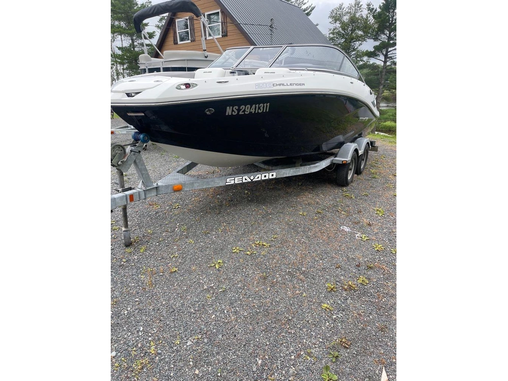2011 Sea-doo 210 Challenger + Twin Rotax 155hp (310hp) + Double Axle Trailer