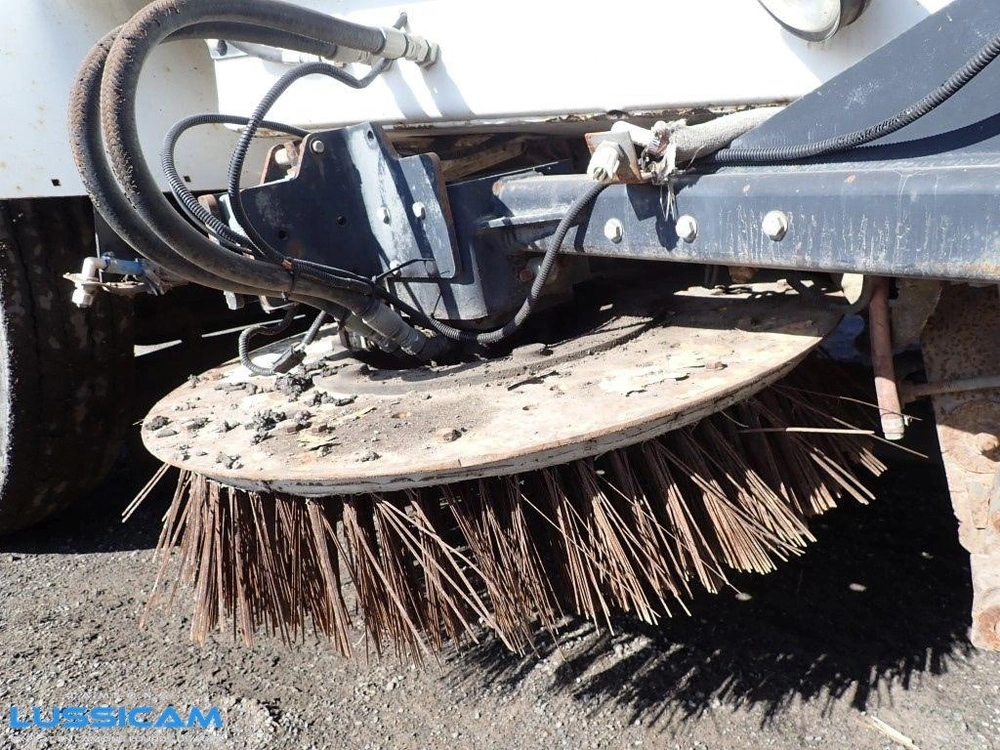 Johnston 4000 2001