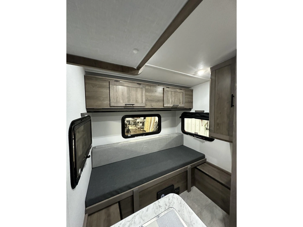 2025 Prolite Evasion alt