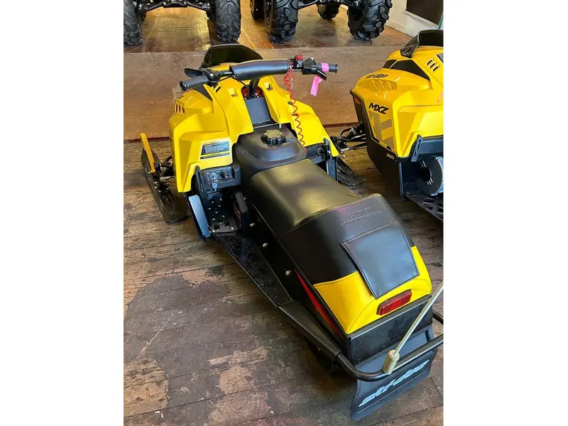 2024 Ski-Doo Youth MXZ 120