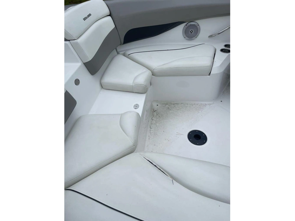 2011 Sea-doo 210 Challenger + Twin Rotax 155hp (310hp) + Double Axle Trailer