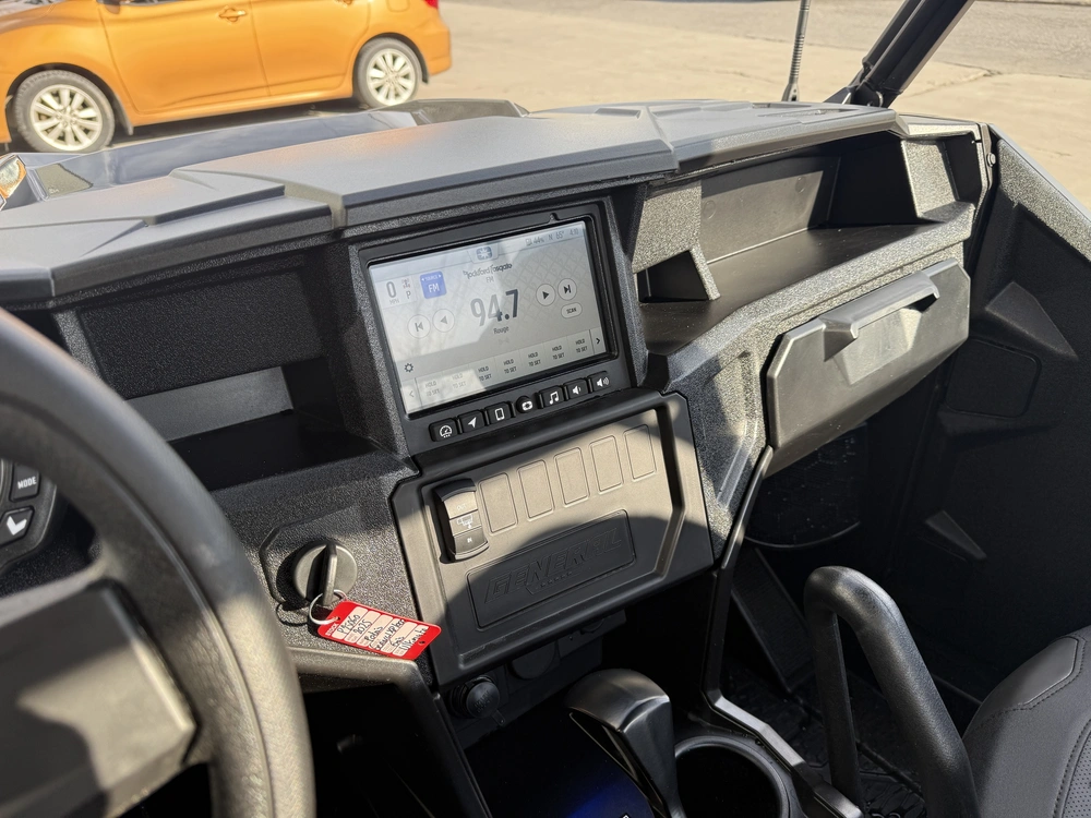 Polaris General Xp 1000 Ultimate 2025 alt