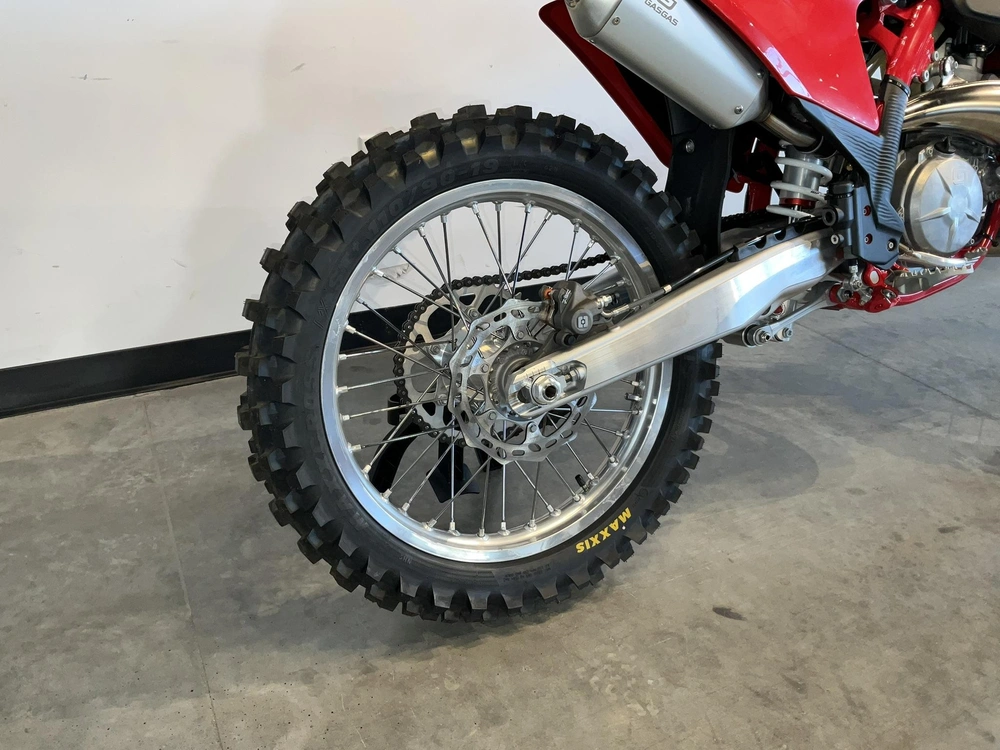 Gas Gas Mc 300 2025 alt