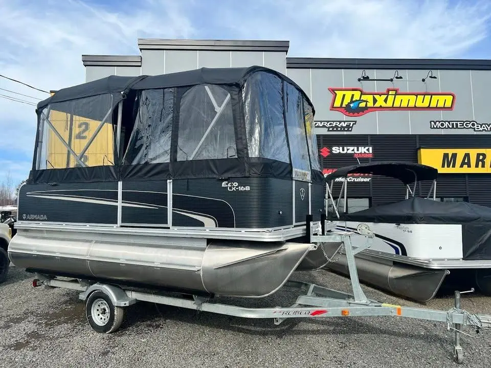 2023 Armada ECO LX 168 
