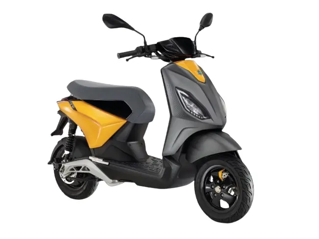 2022 Piaggio 1 Active thumbnail 2