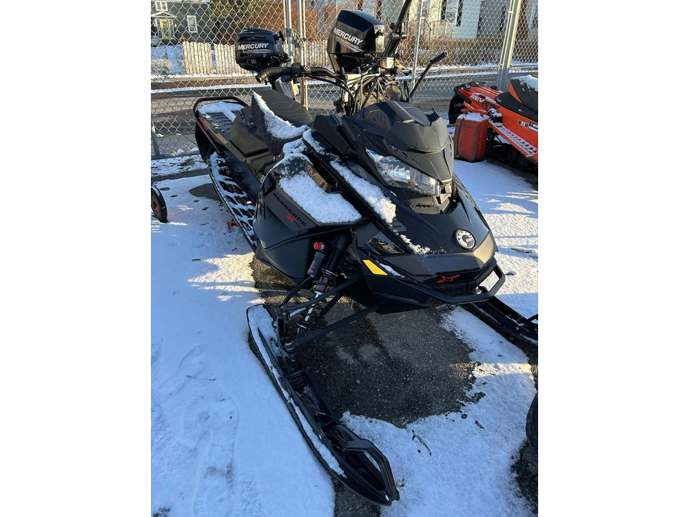 2021 Ski-doo Renegade X-rs 850 E-tec 137"