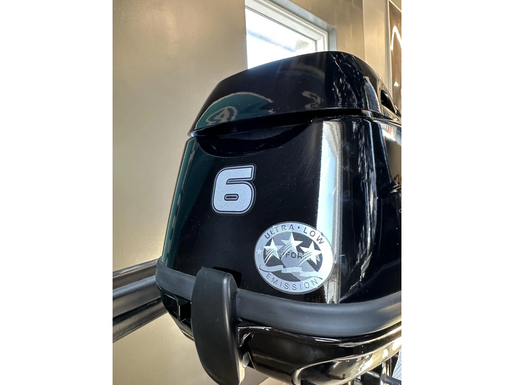 2024 Mercury Me6mh alt