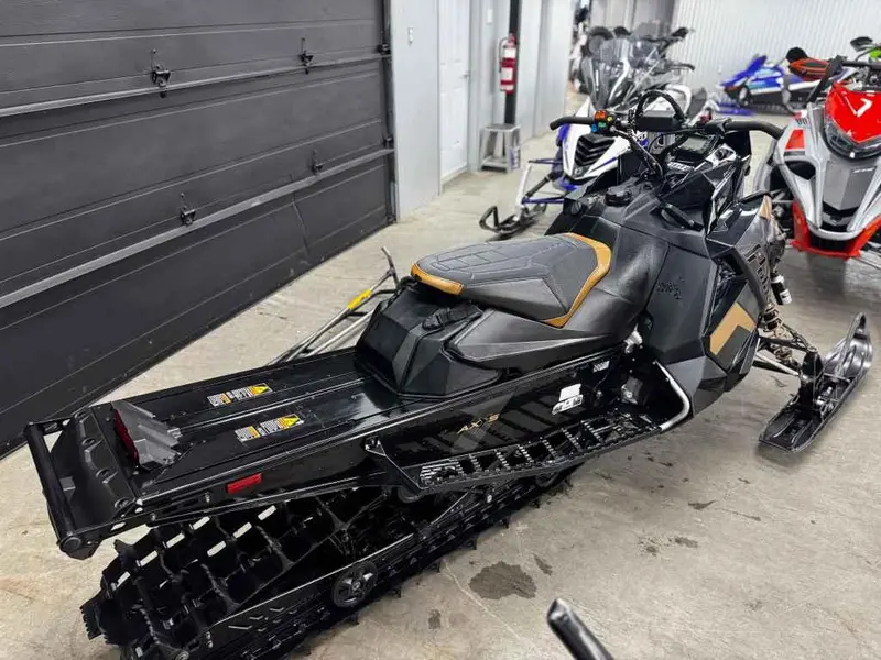 2019 Polaris 800 SKS 155