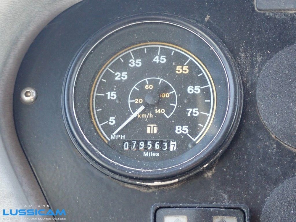 Johnston 4000 2001