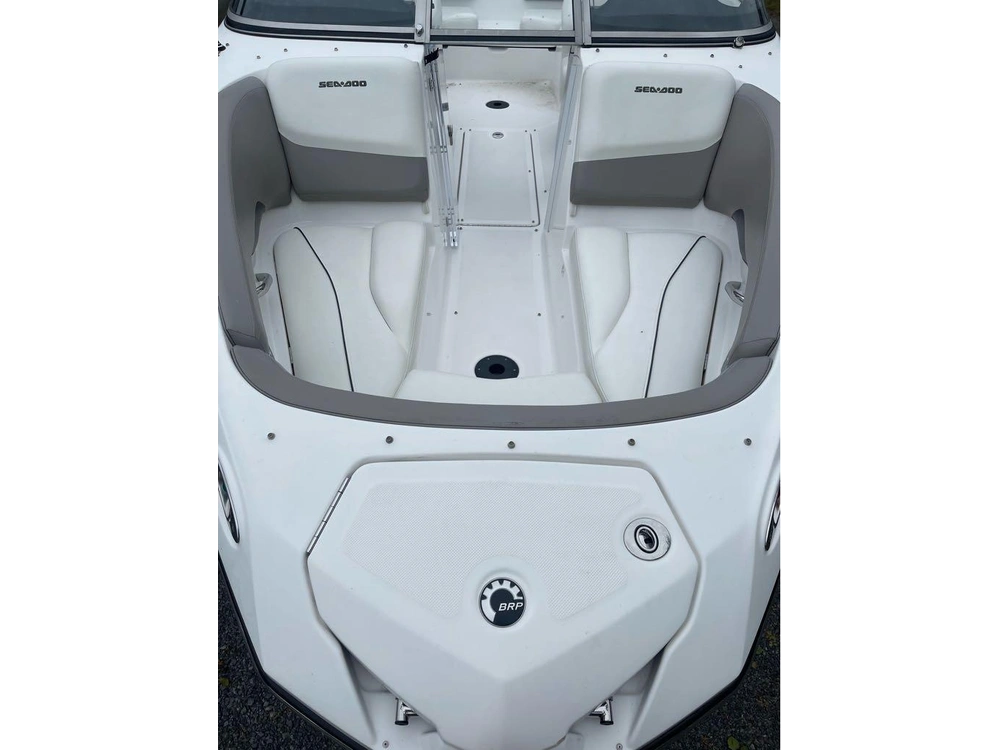 2011 Sea-doo 210 Challenger + Twin Rotax 155hp (310hp) + Double Axle Trailer