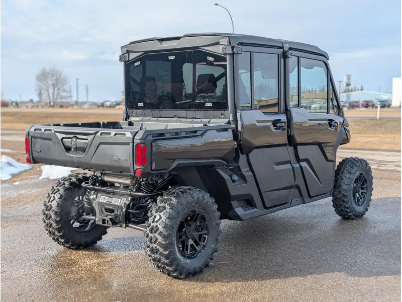 2025 Can-Am Defender Max Lone Star Cab HD10