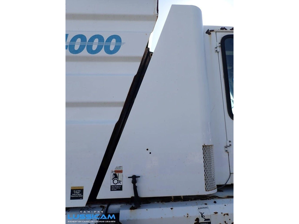 Johnston 4000 2001
