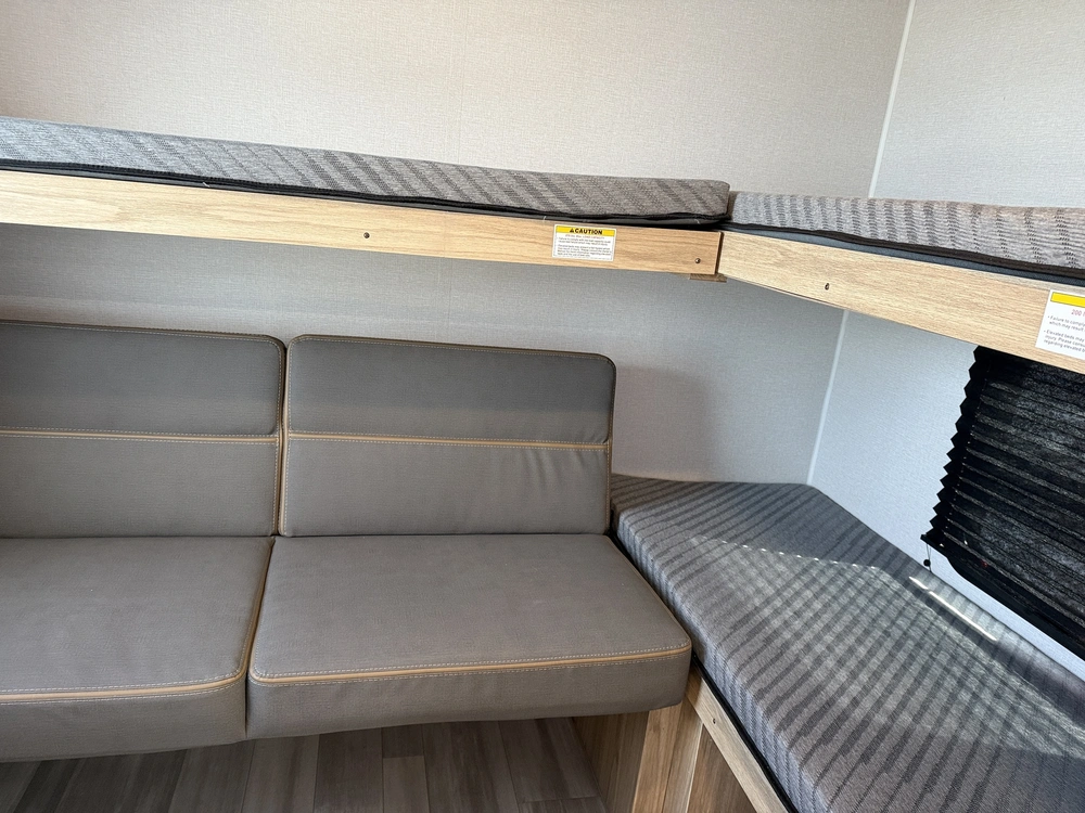 Cruiser A32bh 2025 alt