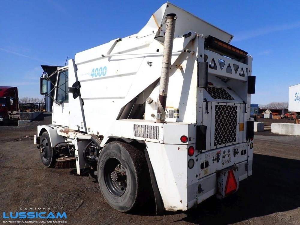 Johnston 4000 2001