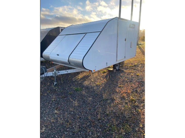 2023 Triton Tc167