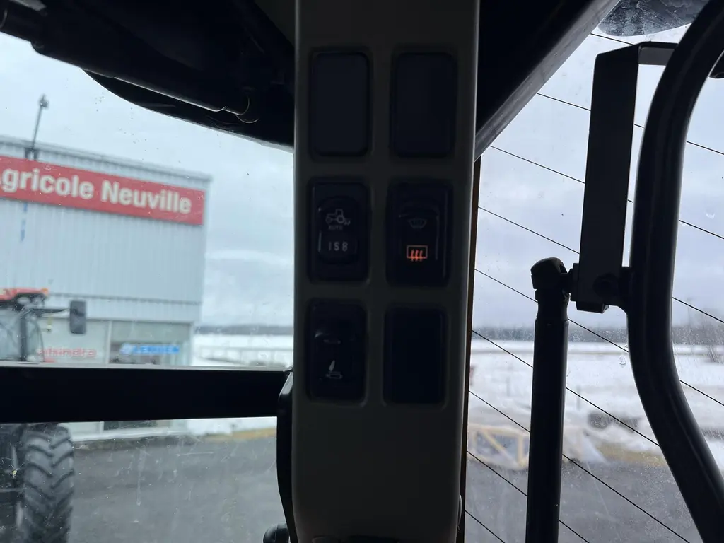 2019 Case IH Maxxum 150 A8