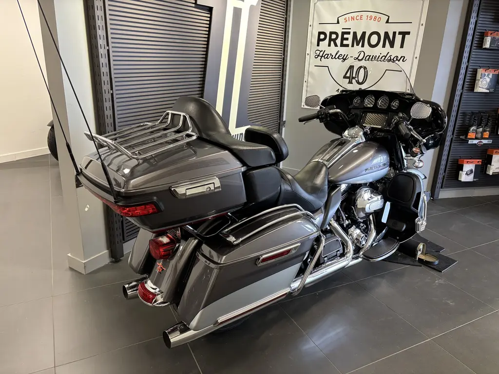 2014 Harley-Davidson FLHTK Ultra LimitedFLHTK