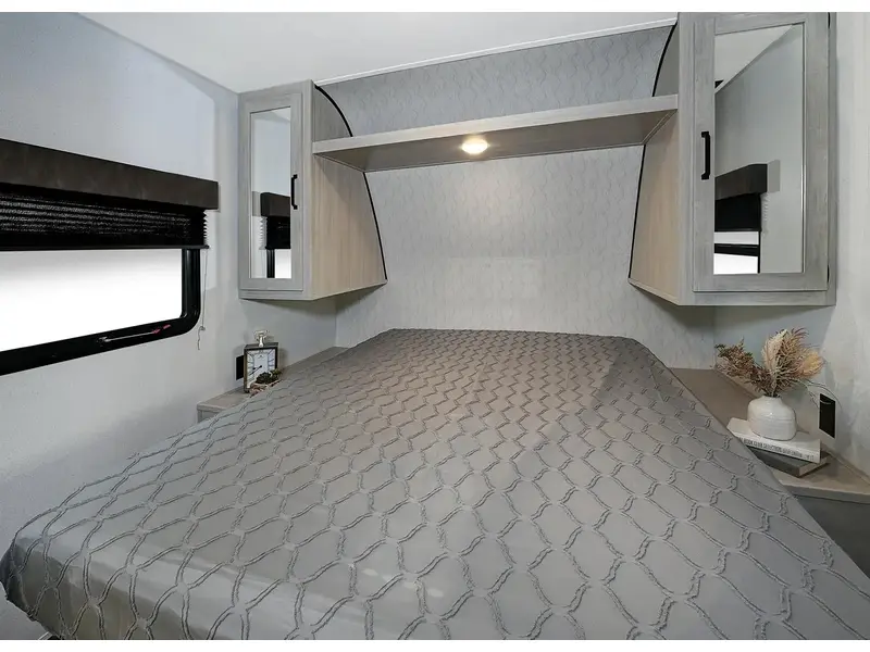 2025 Puma 305 BHCE Camping Edition