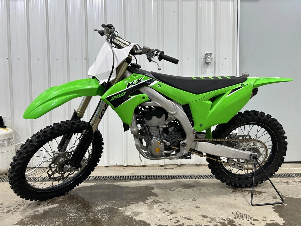 2024 Kawasaki Kx250 alt